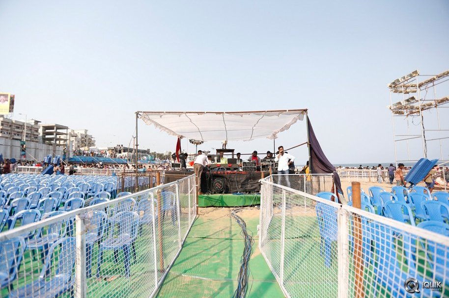 Sarrainodu-Movie-Audio-Celebrations